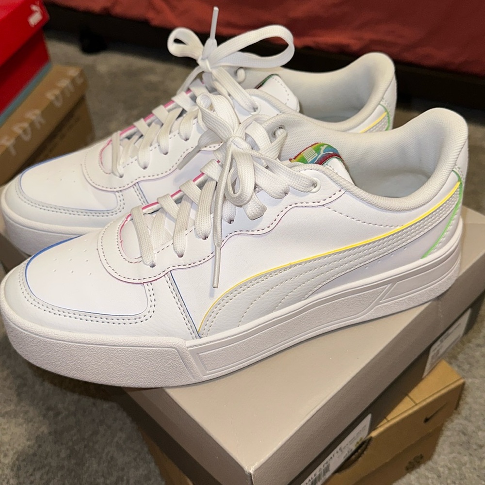 Puma Skyr Rainbow edge (big kid size)